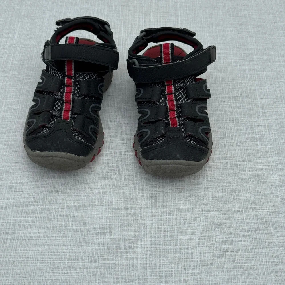 Boys Black & Red Sport Sandals Youth Water Shoes Adjustable‎ Hook Loop Straps 8